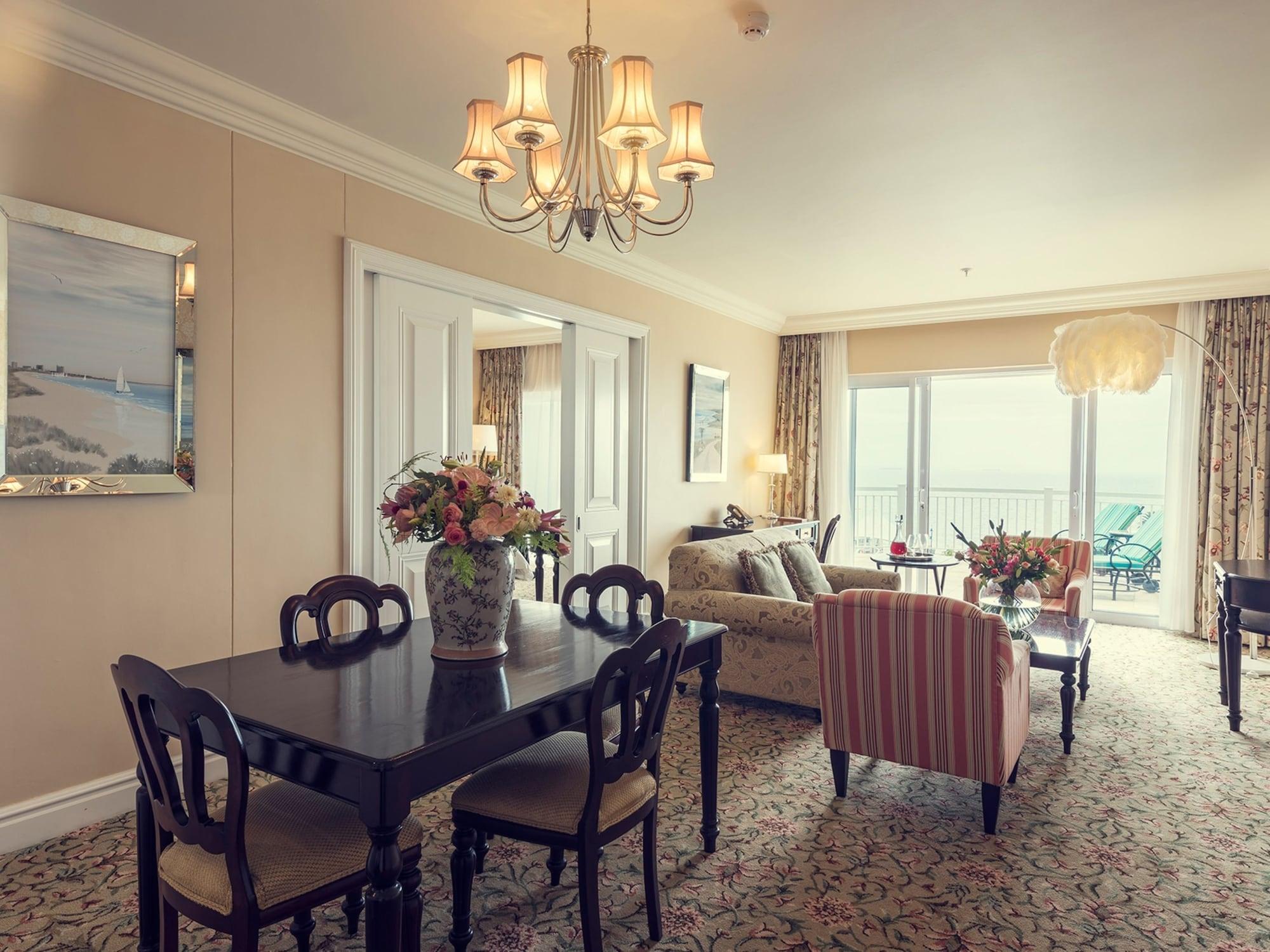 The Boardwalk Hotel, Convention Centre & Spa Port Elizabeth Extérieur photo