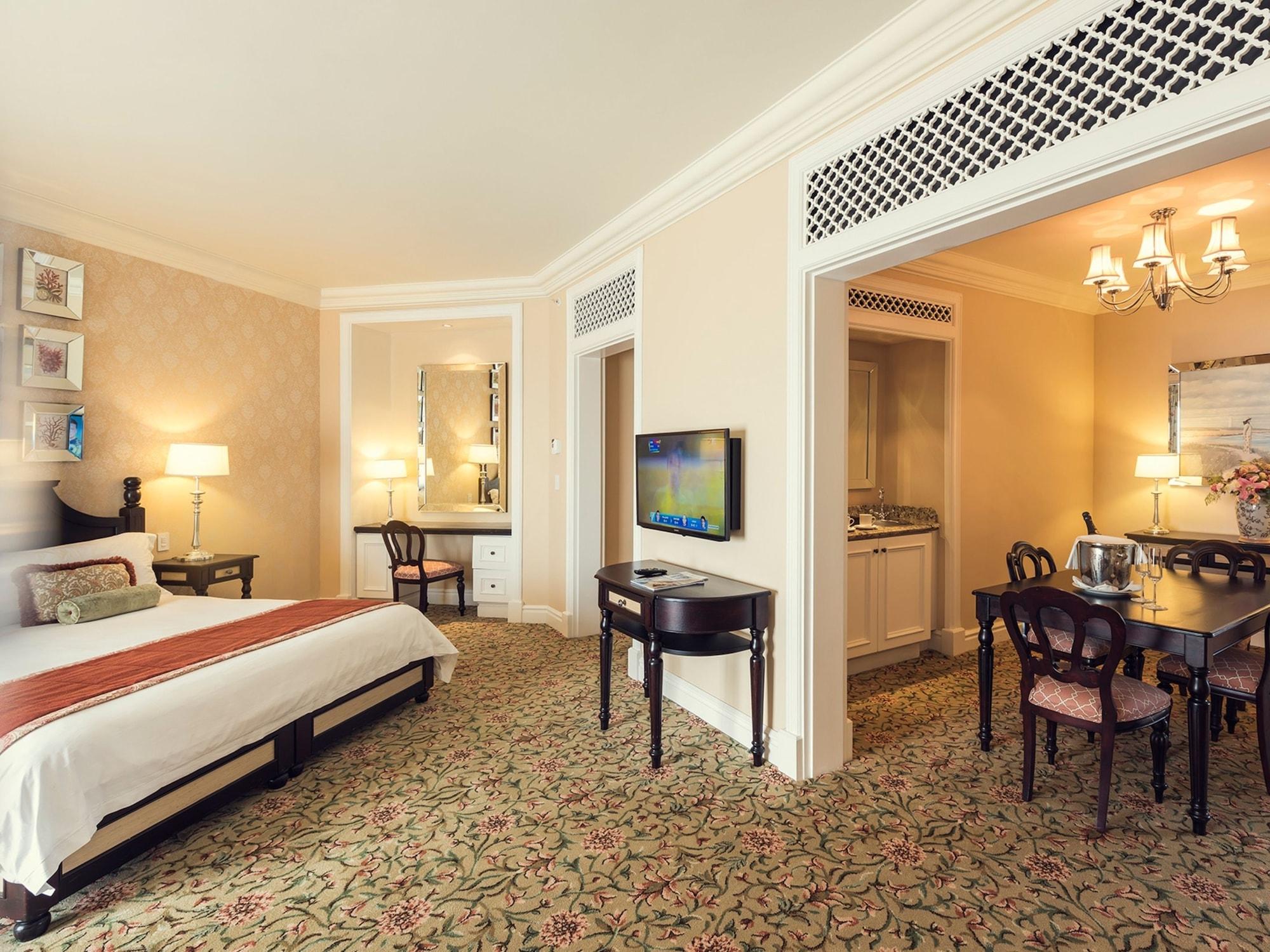 The Boardwalk Hotel, Convention Centre & Spa Port Elizabeth Extérieur photo